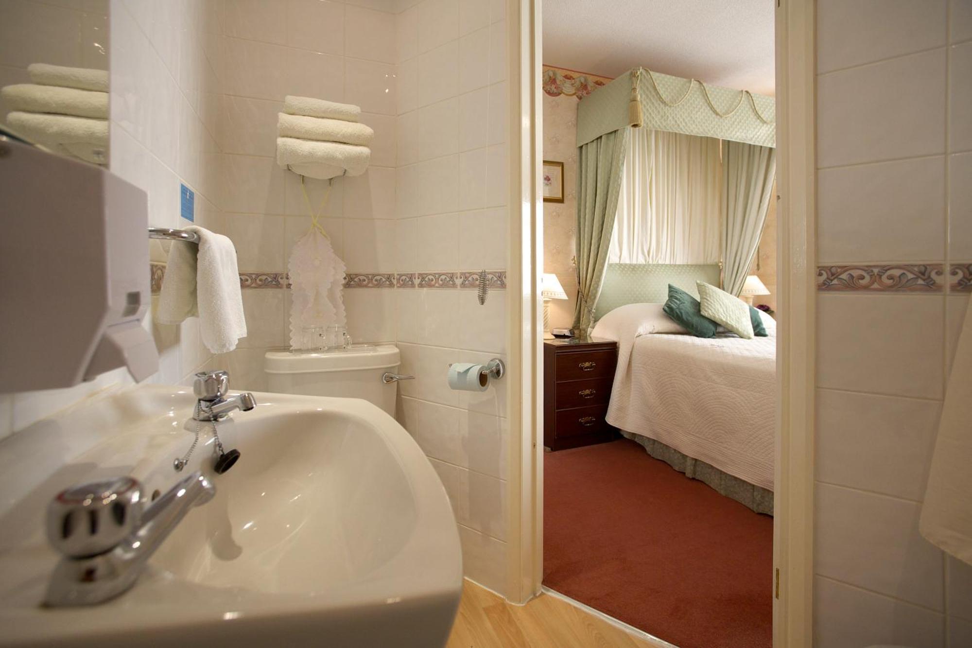 Moonraker House Hotel Stratford-upon-Avon Buitenkant foto