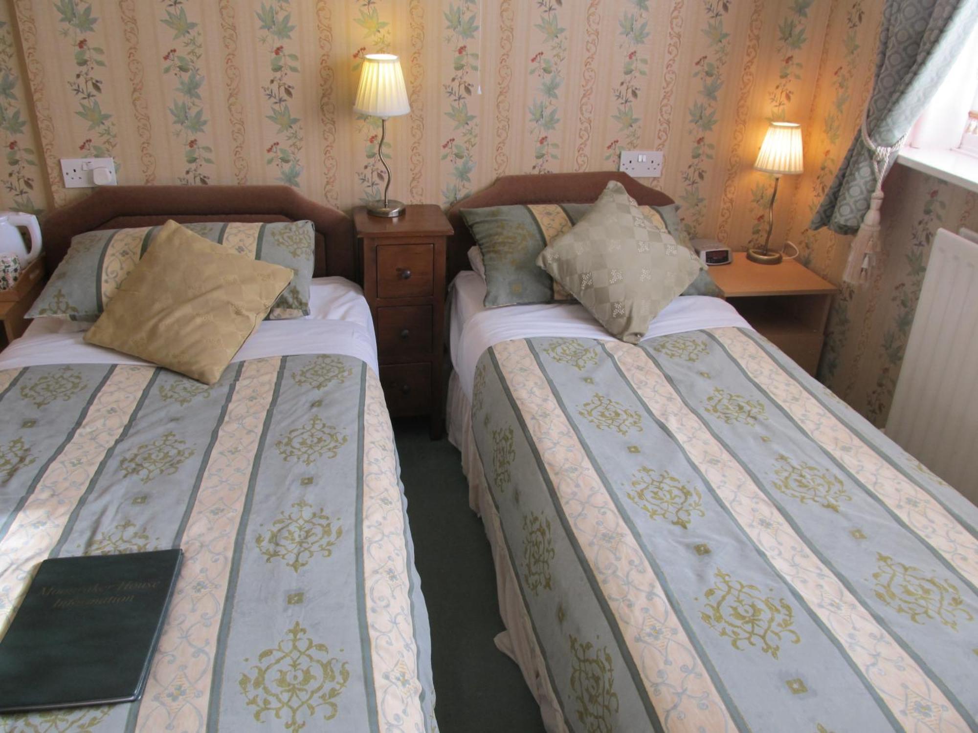 Moonraker House Hotel Stratford-upon-Avon Buitenkant foto